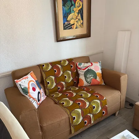 Entre St-raphael Et St-tropez. Pieds Dans L'eau, à Partir De 600 Euros/semaine. Appartement Saint Aygulf